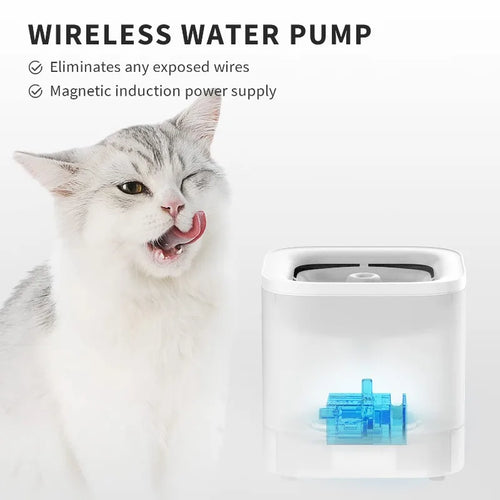 AquaPurr Cat Water Fountain 2L with triple filter